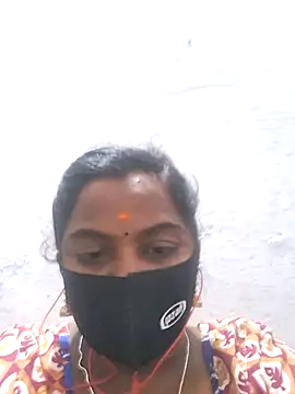 Snapshot of Tamil_Hot_Sindhu chatting on 10.06.25 Tamil Hot Sindhu online show from 10.06.25