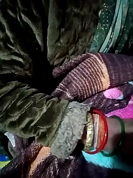 Lona2525 online show from 12.20.25