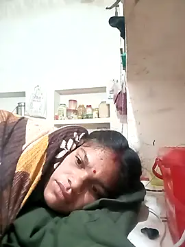 Snapshot of SHMA-77 chatting on 01.10.26 SHMA-77 online show from 01.10.26