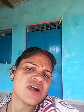 Snapshot of SHMA-77 chatting on 01.15.26 SHMA-77 online show from 01.15.26