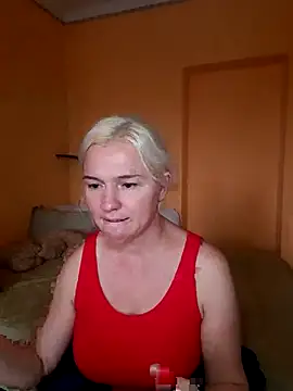 Snapshot of Becky_Sweety chatting on 10.15.25 Becky Sweety online show from 10.15.25