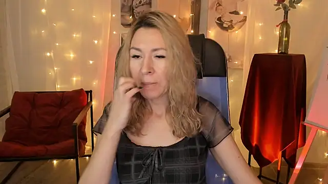 DonnaSmitth online show from 02.05.26