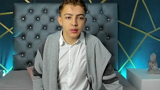 Lian Miller1  online show from 10.16.25