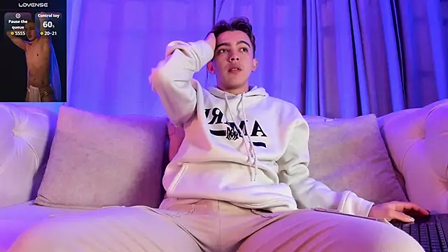 Lian Miller1  online show from 12.15.25