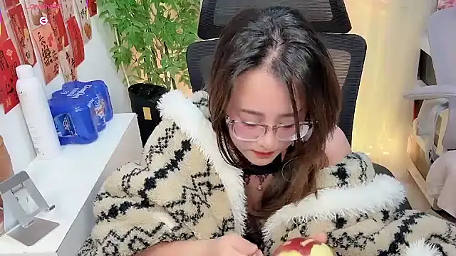 NEWONETO online show from 01.18.26