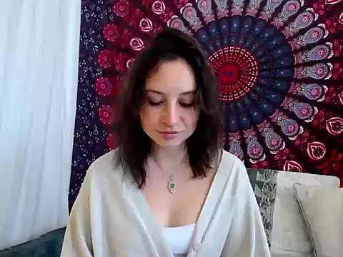Snapshot of AdalynKiss chatting on 10.22.25 AdalynKiss online show from 10.22.25