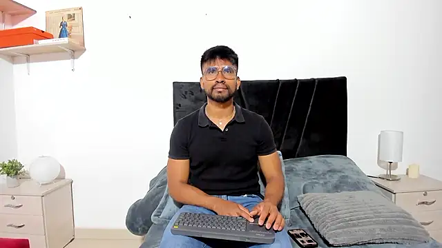 Taylormaccurdy  online show from 03.02.26