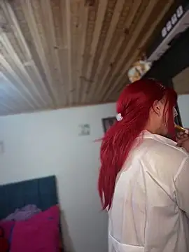 NICOLLE  12 online show from 04.10.26