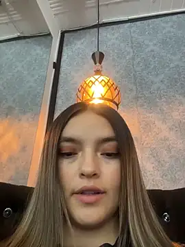 Miia Millerr online show from 11.15.25