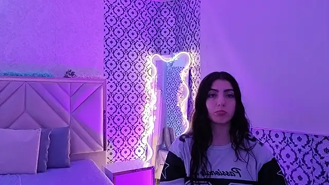 Ixchel tay online show from 02.02.26