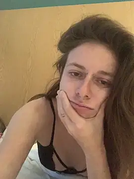 GoldenPussy1329 online show from 04.18.26