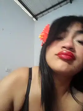 who is milyxx online show from 10.28.25