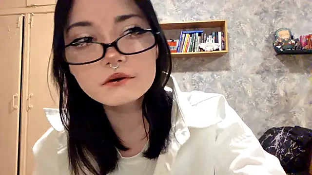 Beeping Creature online show from 11.15.25