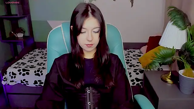 Azaliya Haze online show from 11.20.25