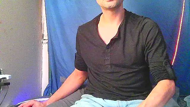 highinhtxx online show from 10.10.25