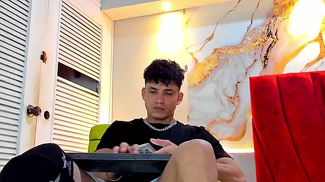 daniscot online show from 11.25.25