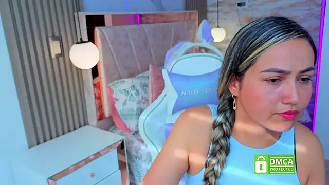 lila cute1 online show from 11.20.25