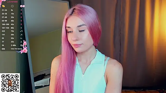 MinaRuzzo online show from 12.17.25