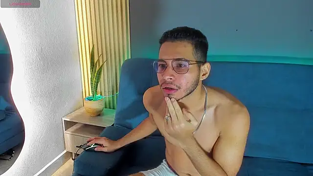 Jaybrown  1 online show from 12.15.25