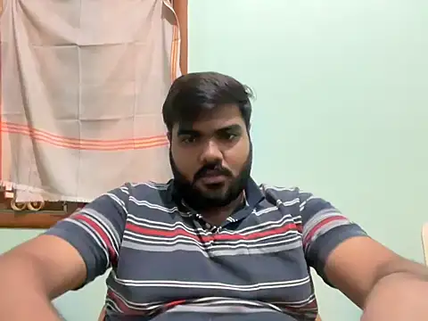 Snapshot of Romeo_Sam2 chatting on 10.21.25 Romeo Sam2 online show from 10.21.25