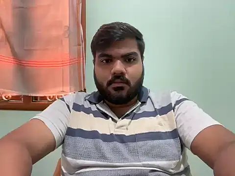 Snapshot of Romeo_Sam2 chatting on 10.22.25 Romeo Sam2 online show from 10.22.25