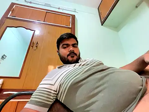 Romeo Sam2 online show from 12.01.25