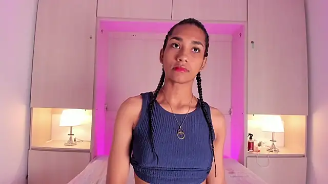 AnahiCollins online show from 11.07.25