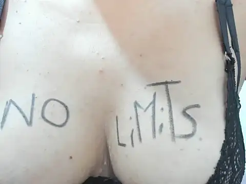 Valentinahot7 online show from 12.05.25