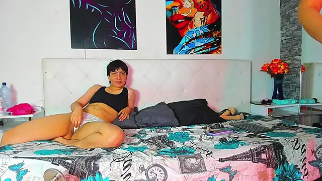 Arisia78Mia online show from 10.21.25