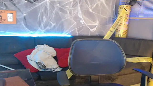 Kuregari xs online show from 10.25.25