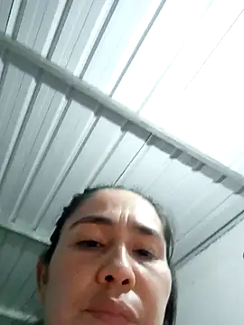 single-mother-indecent- online show from 10.19.25