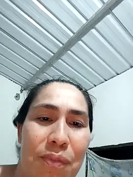 single-mother-indecent- online show from 11.08.25