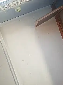 Queen2454 online show from 04.11.26