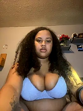 nicolette356 online show from 12.13.25