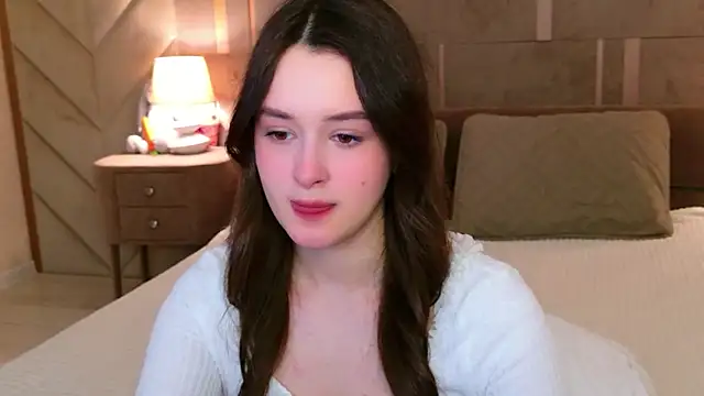 EvaSwen online show from 04.16.26