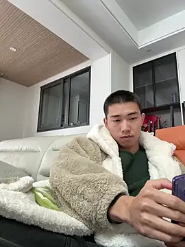 JdhdSjdj online show from 11.21.25