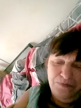 Snapshot of Apeesynka55211 chatting on 11.18.25 Apeesynka55211 online show from 11.18.25