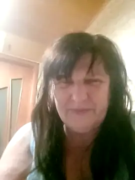 Snapshot of Apeesynka55211 chatting on 11.28.25 Apeesynka55211 online show from 11.28.25