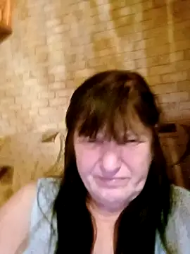 Snapshot of Apeesynka55211 chatting on 11.30.25 Apeesynka55211 online show from 11.30.25