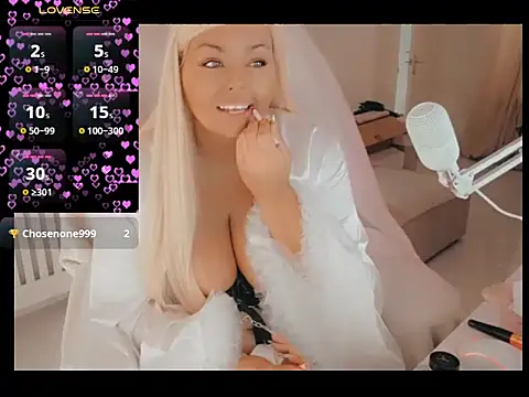 Siren-xiv online show from 10.18.25