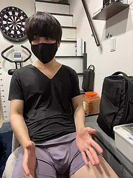 Snapshot of mikan_kun_st chatting on 05.21.26 mikan kun st online show from 05.21.26