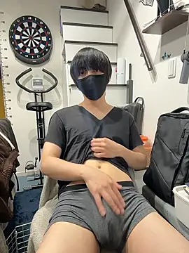 Snapshot of mikan_kun_st chatting on 06.18.26 mikan kun st online show from 06.18.26