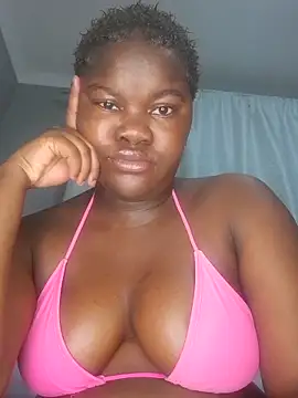 Snapshot of Floree chatting on 12.14.25 Floree online show from 12.14.25