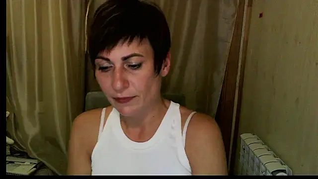 Snapshot of Ashley_Brookss chatting on 10.08.25 Ashley Brookss online show from 10.08.25