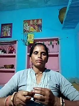 Mohni cute online show from 10.24.25