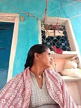 Mohni cute online show from 12.15.25