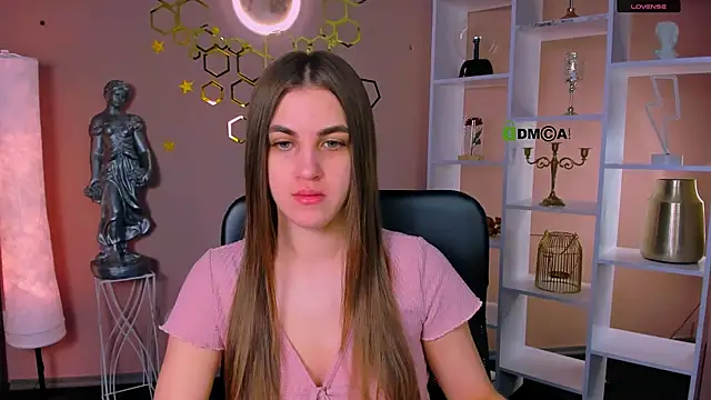 Snapshot of lina_fox12 chatting on 06.16.26 lina fox12 online show from 06.16.26