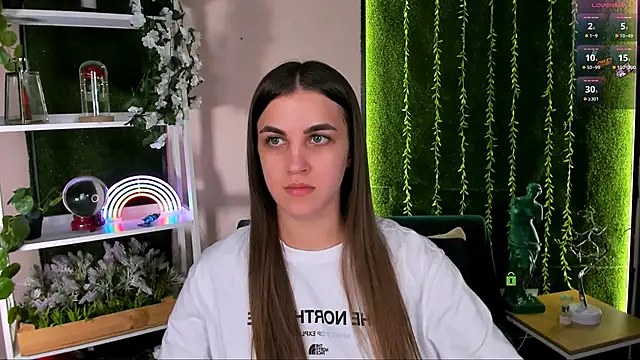 Snapshot of lina_fox12 chatting on 06.29.26 lina fox12 online show from 06.29.26