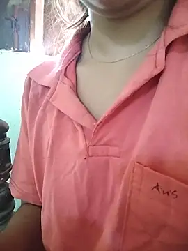 Snapshot of PEEHU-50 chatting on 05.31.26 PEEHU-50 online show from 05.31.26