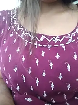 Snapshot of PEEHU-50 chatting on 06.29.26 PEEHU-50 online show from 06.29.26